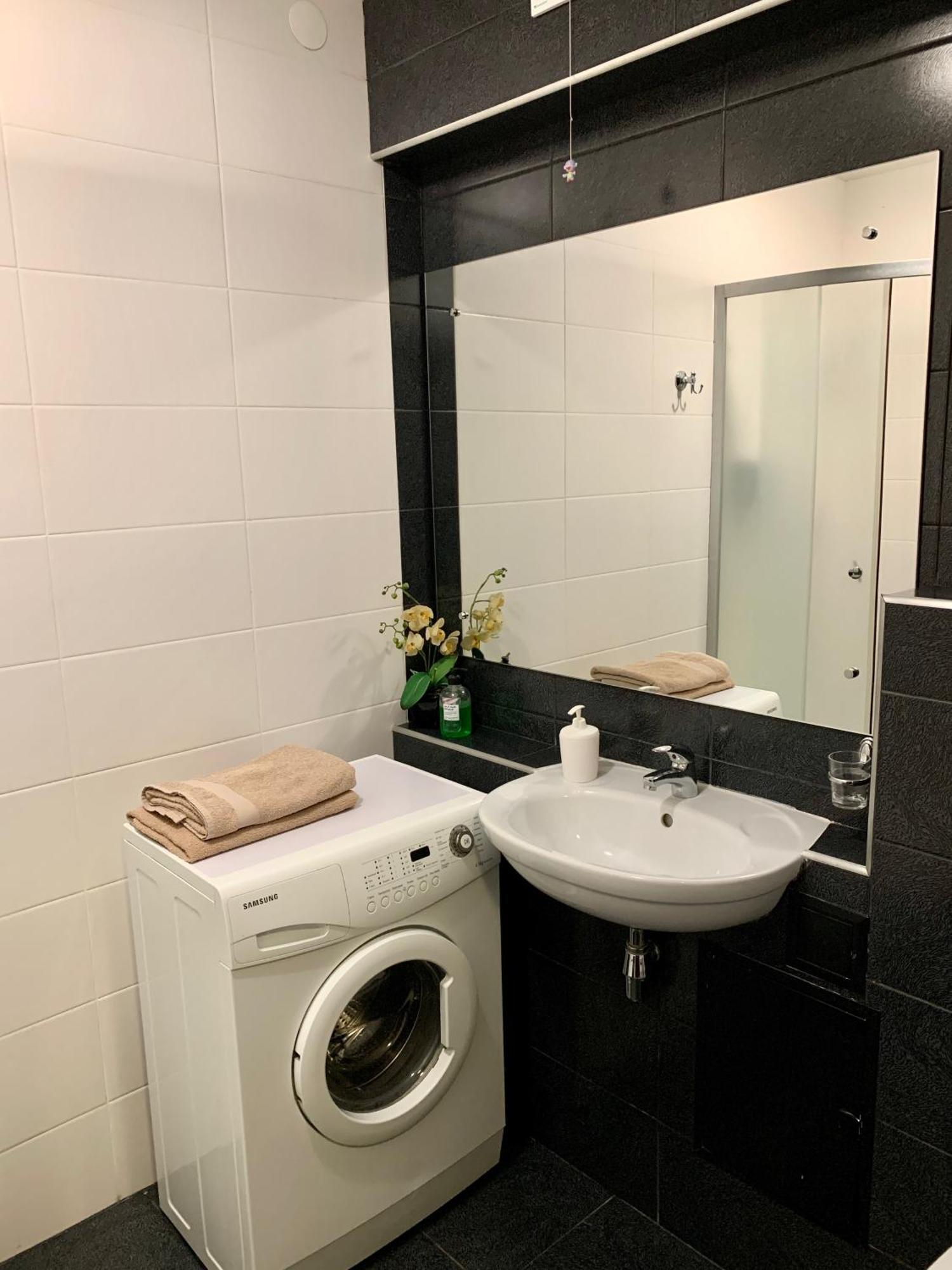 Apartment In Kharkiv , Prospect Nauki 19A Eksteriør bilde
